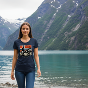 Frau - Fjordlandschaft